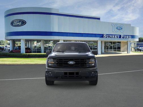 Agate Black Metallic 2026 Ford F-150 XLT