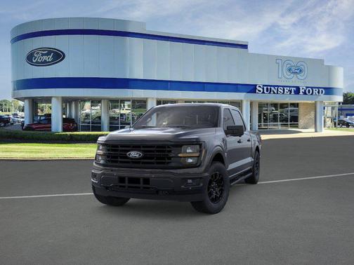 Agate Black Metallic 2026 Ford F-150 XLT