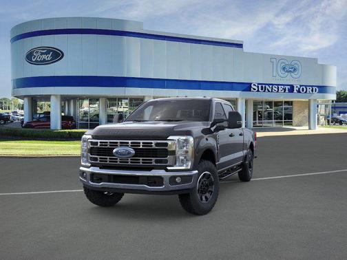 2025 Ford F-350 XLT