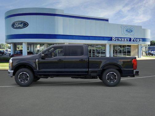 2025 Ford F-350 XLT