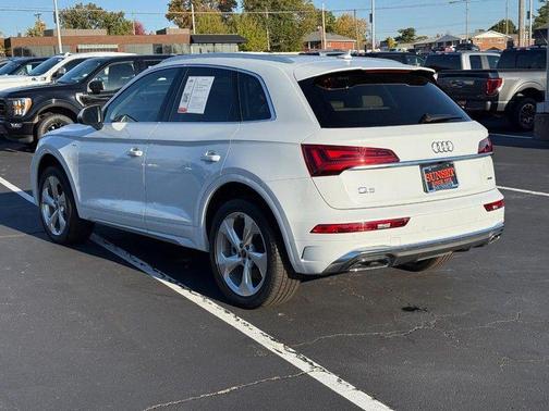 2023 Audi Q5 45 S line Premium Plus
