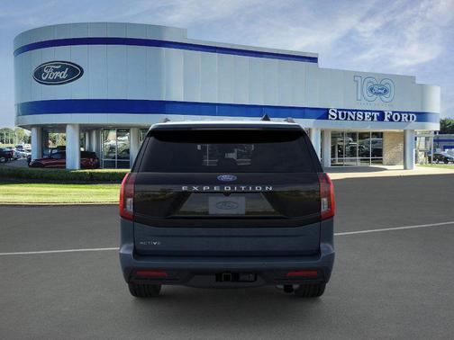 2026 Ford Expedition Active