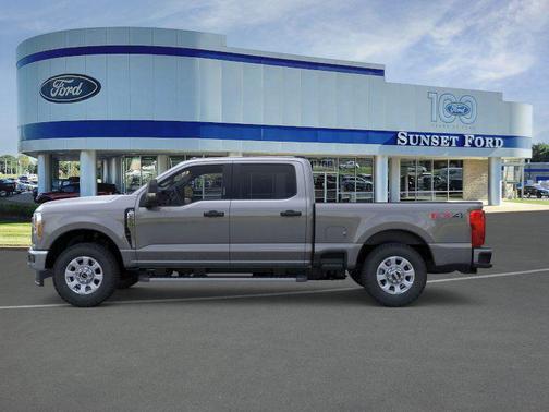 2025 Ford F-250 XLT
