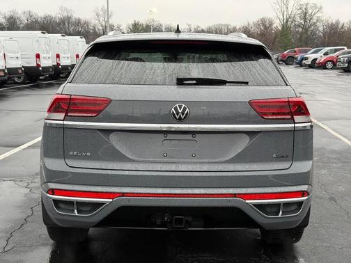 2023 Volkswagen Atlas Cross Sport 3.6L V6 SEL Premium R-Line