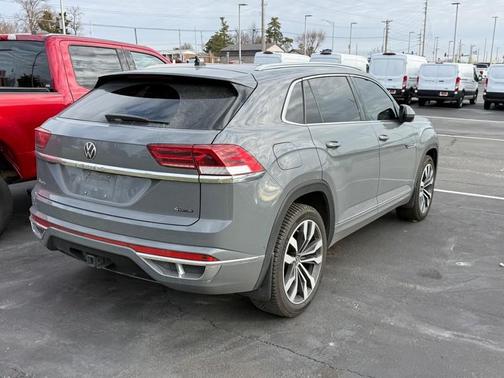 2023 Volkswagen Atlas Cross Sport 3.6L V6 SEL Premium R-Line