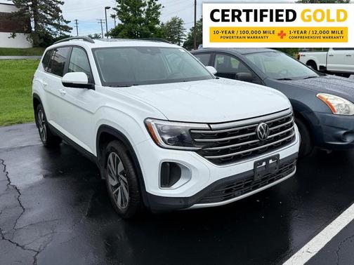 Pure White 2025 Volkswagen Atlas 2.0T SE w/Technology 4MOTION