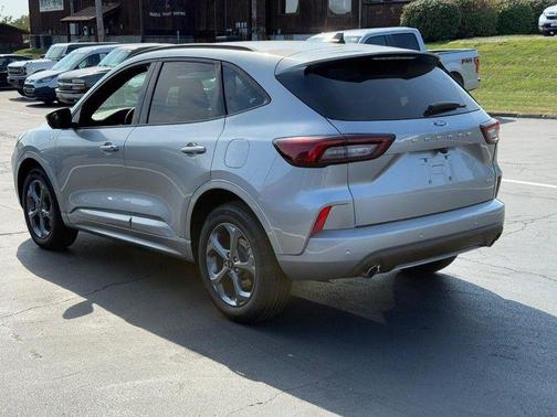 Iconic Silver Metallic 2023 Ford Escape ST-Line Select