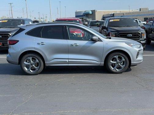 Iconic Silver Metallic 2023 Ford Escape ST-Line Select