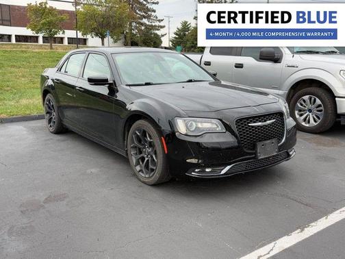 2019 Chrysler 300 S