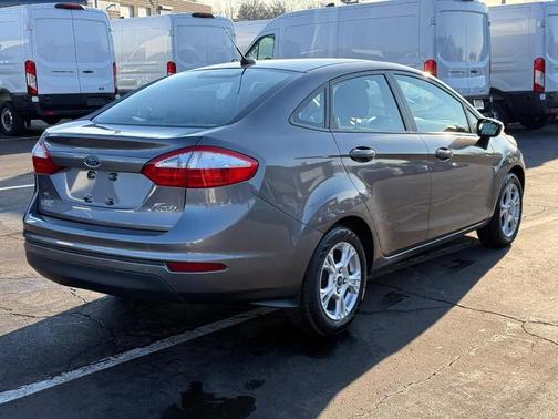 2014 Ford Fiesta SE