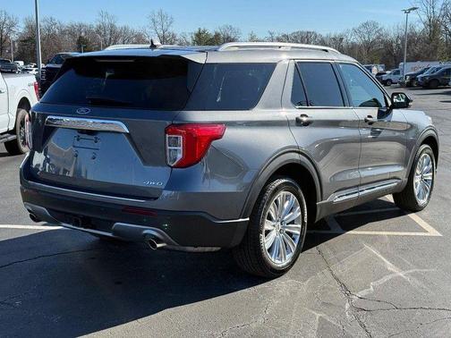 2022 Ford Explorer Limited