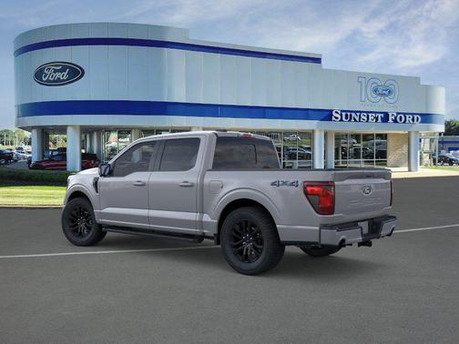 Avalanche 2026 Ford F-150 XLT
