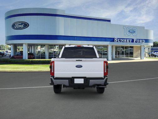 2026 Ford F-350 Lariat