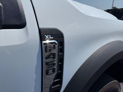 2025 Ford F-450 XL