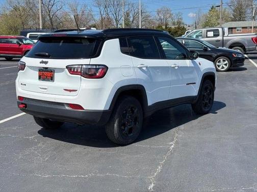 2023 Jeep Compass Trailhawk