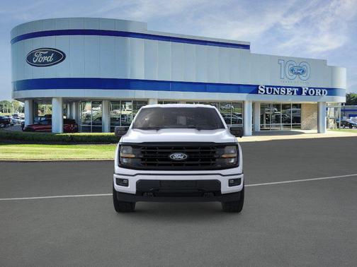 Oxford White 2026 Ford F-150 XLT
