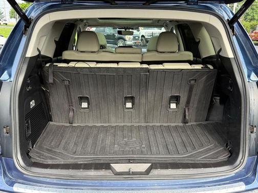 Abyss Blue Pearl 2019 Subaru Ascent Limited 8-Passenger