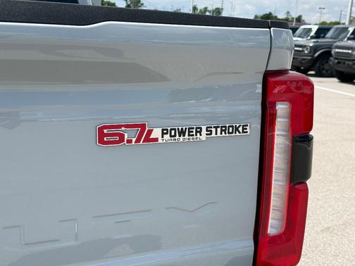 Avalanche 2026 Ford F-250 XL