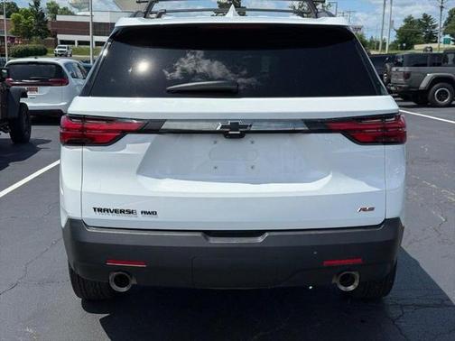 2023 Chevrolet Traverse RS