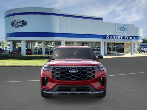 Rapid Red Metallic Tinted Clearcoat 2026 Ford Explorer Platinum