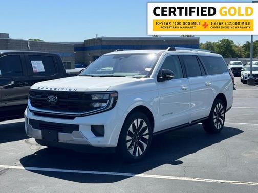 Star White Metallic Tri-Coat 2025 Ford Expedition Max Platinum
