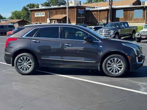 Dark Granite Metallic 2017 Cadillac XT5 Luxury