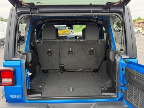 Hydro Blue Pearlcoat 2024 Jeep Wrangler Sport S