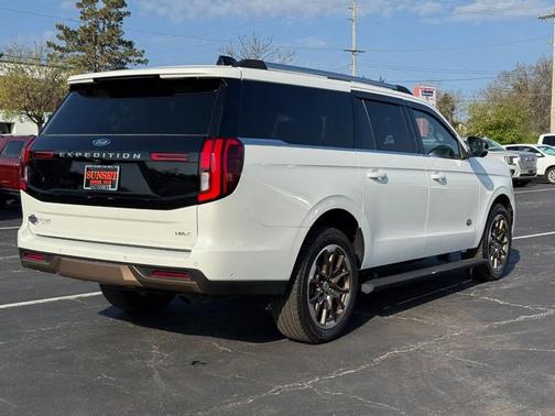Star White Metallic Tri-Coat 2025 Ford Expedition Max King Ranch