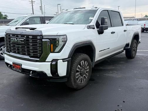 White Frost Tricoat 2024 GMC Sierra 2500 Denali Ultimate