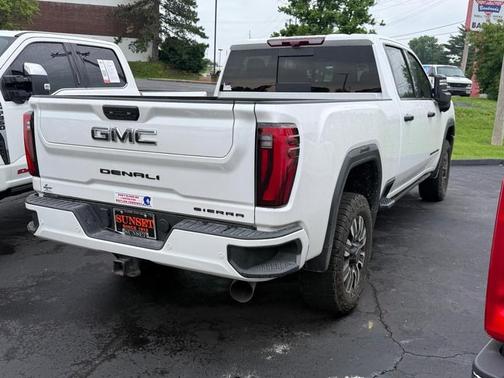 White Frost Tricoat 2024 GMC Sierra 2500 Denali Ultimate