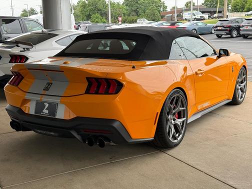 Orange Fury Metallic Tri-Coat 2026 Ford Mustang GT Premium