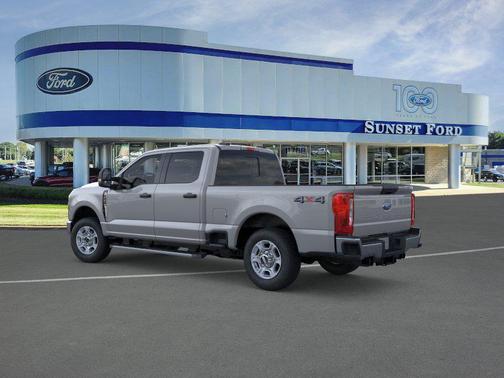 Avalanche 2026 Ford F-250 XLT