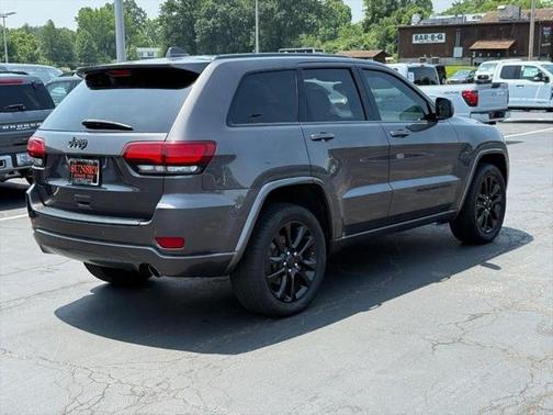 2021 Jeep Grand Cherokee Laredo