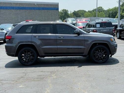 2021 Jeep Grand Cherokee Laredo