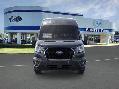 2025 Ford Transit-350 XLT