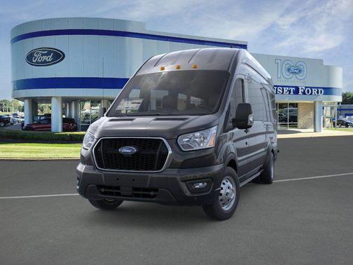 2025 Ford Transit-350 XLT