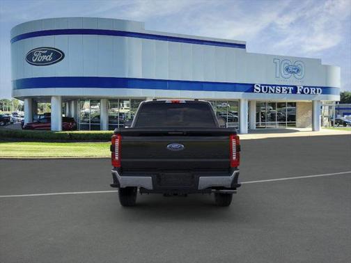 2025 Ford F-350 Lariat