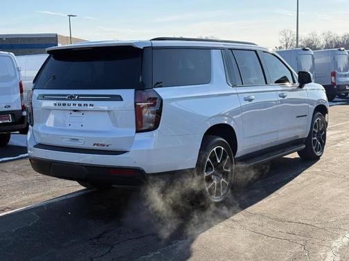 2021 Chevrolet Suburban RST