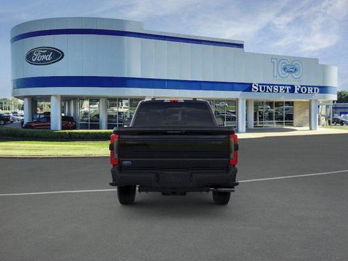 2026 Ford F-350 Platinum