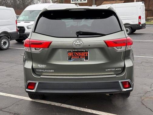 2019 Toyota Highlander Limited Platinum