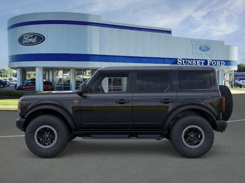 Shadow Black 2026 Ford Bronco Badlands