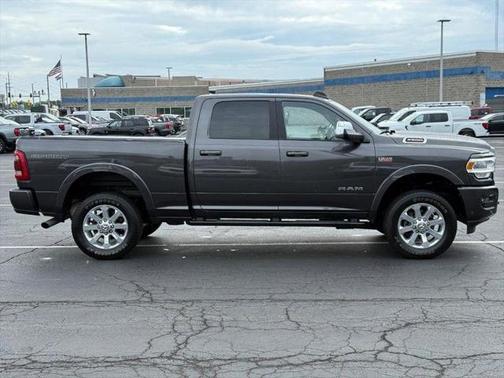 2022 RAM 2500 Laramie Crew Cab 4x4 6'4' Box