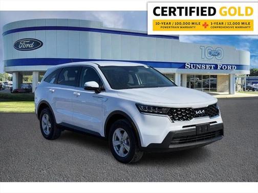 2023 Kia Sorento LX