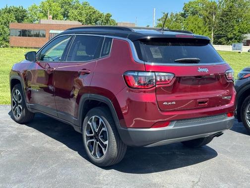 Velvet Red Pearlcoat 2022 Jeep Compass Limited