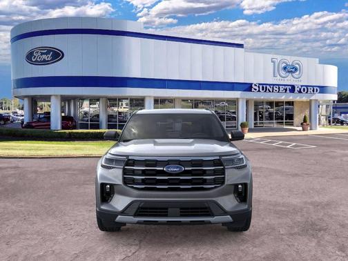 Carbonized Gray Metallic 2026 Ford Explorer Active