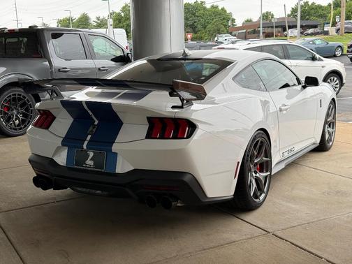 Oxford White 2026 Ford Mustang GT Premium