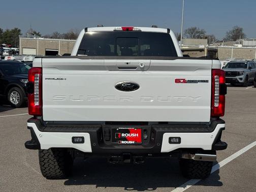 Oxford White 2026 Ford F-250 Lariat
