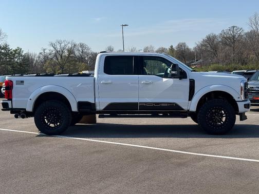 Oxford White 2026 Ford F-250 Lariat