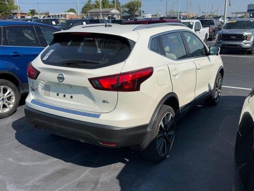 2018 Nissan Rogue Sport SL