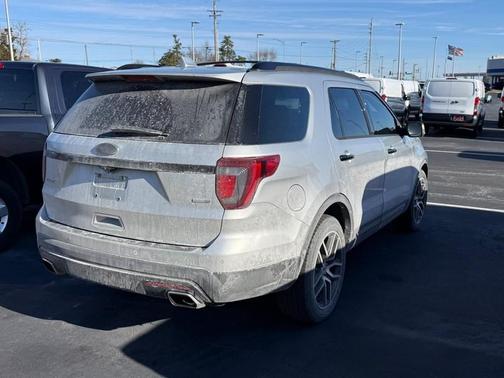 2017 Ford Explorer sport